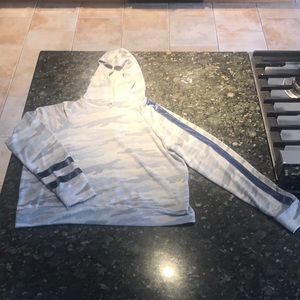 Vintage Havana girls Camo sweatshirt XL